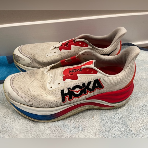 HOKA Men's Skyward X Carbon Plated Shoe 11D - Picture 8 of 14